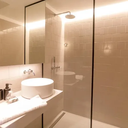 Alegria Suites By Porto City Hosts Exterior photo