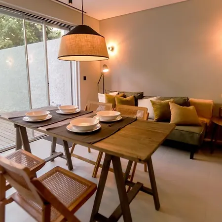 Alegria Suites By Porto City Hosts Exterior photo