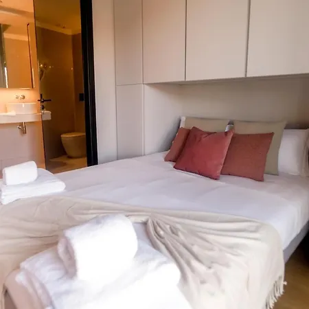 Alegria Suites By Porto City Hosts Exterior photo